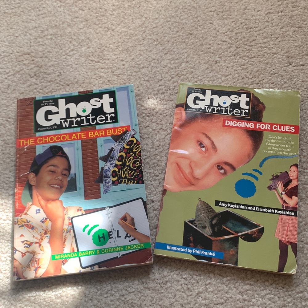 Ghostwriter 90s paperback books!! So rare